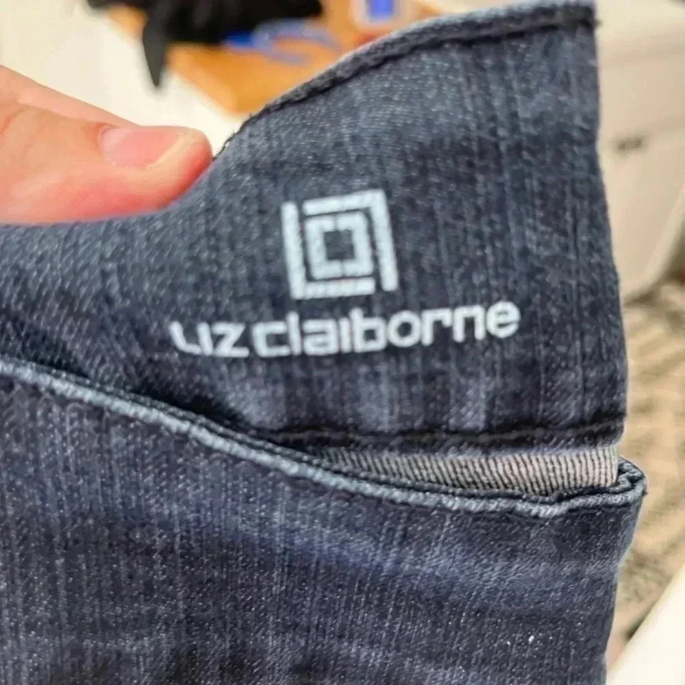 Liz Claiborne Stretch slim leg jeans size 2X - Picture 3 of 7